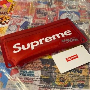 Supreme Seal Line